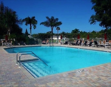 7910 Hardwick Drive - Photo Thumbnail 33
