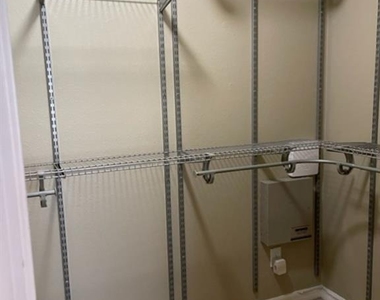 2950 Willowleaf Lane - Photo Thumbnail 16