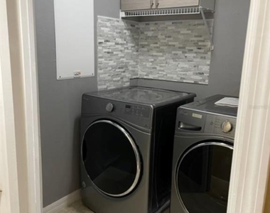 2950 Willowleaf Lane - Photo Thumbnail 17