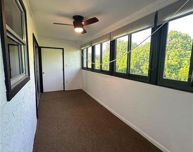 514 Windrush Bay Drive - Photo Thumbnail 3