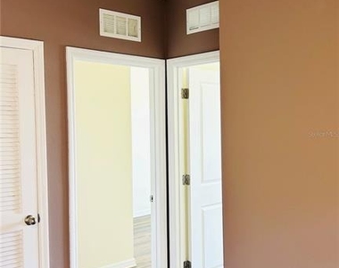 11152 Leland Groves Drive - Photo Thumbnail 19