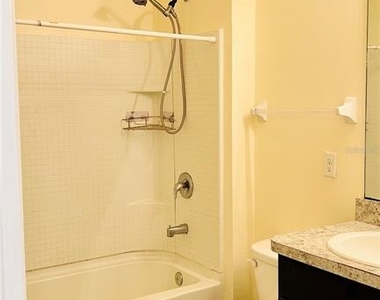 11152 Leland Groves Drive - Photo Thumbnail 17
