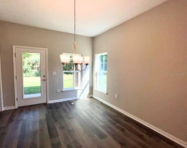 1335 W Walnut Street - Photo Thumbnail 3