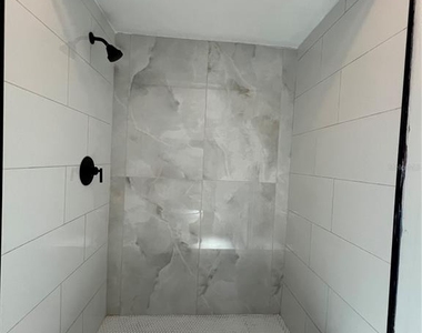 3121 Heartwood Avenue - Photo Thumbnail 17