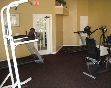 2550 N Alafaya Trail - Photo Thumbnail 7