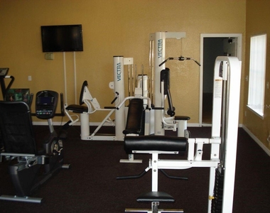 2550 N Alafaya Trail - Photo Thumbnail 8