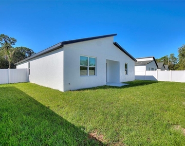 330 Royal Palm Way - Photo Thumbnail 31