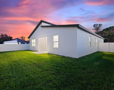 330 Royal Palm Way - Photo Thumbnail 34