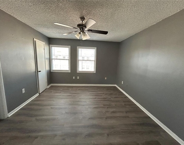 2779 L B Mcleod Road - Photo Thumbnail 6