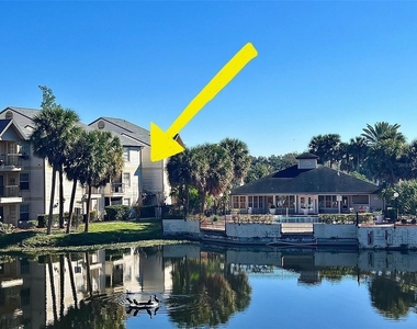 1940 Lake Atriums Circle - Photo Thumbnail 5