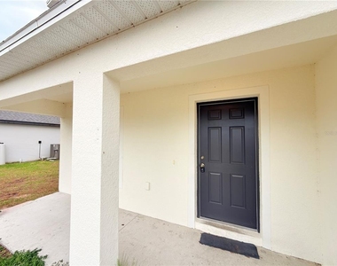 733 James Court - Photo Thumbnail 2