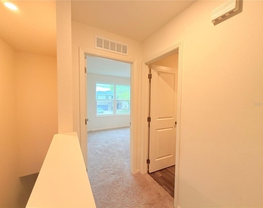 733 James Court - Photo Thumbnail 19