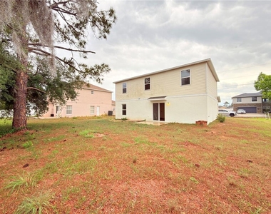 733 James Court - Photo Thumbnail 12