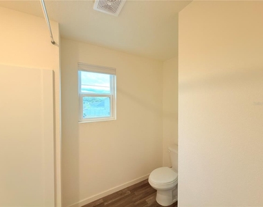 733 James Court - Photo Thumbnail 31