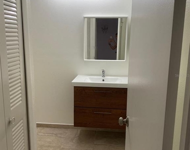 5452 E Michigan Street - Photo Thumbnail 9