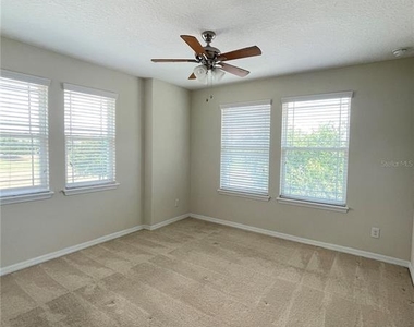 11807 Vermillion Ave - Photo Thumbnail 12
