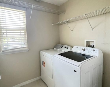 11807 Vermillion Ave - Photo Thumbnail 15