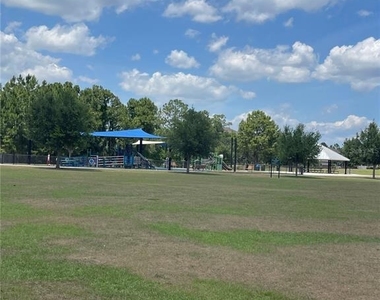 11807 Vermillion Ave - Photo Thumbnail 18