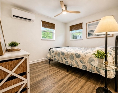 2440 Anastasia Drive - Photo Thumbnail 19