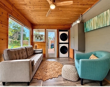 2440 Anastasia Drive - Photo Thumbnail 13