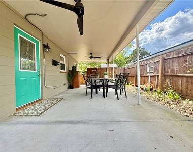 2440 Anastasia Drive - Photo Thumbnail 2