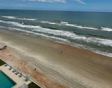 2900 N Atlantic Avenue - Photo Thumbnail 8