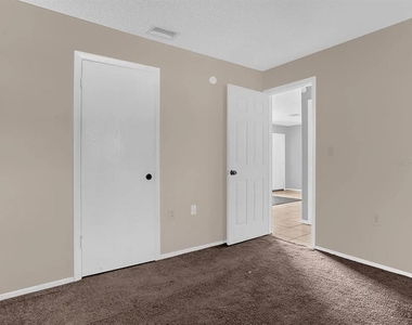 15115 Omaha Street - Photo Thumbnail 12