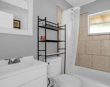 15115 Omaha Street - Photo Thumbnail 7
