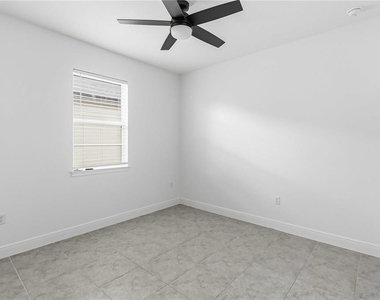 4848 Shady Pines Drive - Photo Thumbnail 23