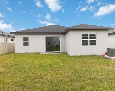 4848 Shady Pines Drive - Photo Thumbnail 5
