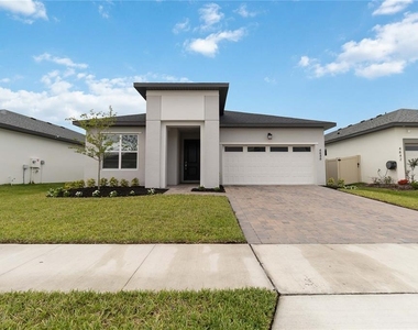 4848 Shady Pines Drive - Photo Thumbnail 1