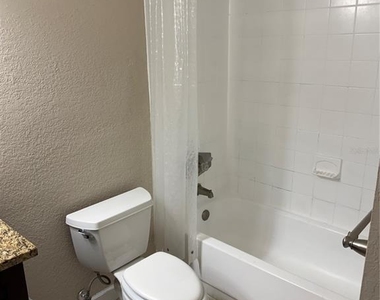 6004 Westgate Drive - Photo Thumbnail 15