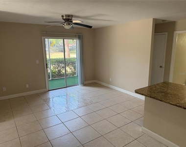 6004 Westgate Drive - Photo Thumbnail 4