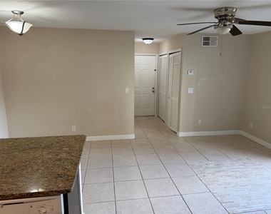 6004 Westgate Drive - Photo Thumbnail 6