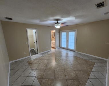 5820 Alstrum Drive - Photo Thumbnail 9