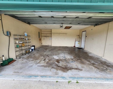 5820 Alstrum Drive - Photo Thumbnail 13