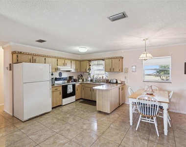 17530 County Road 455 - Photo Thumbnail 9