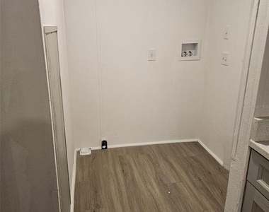 6519 Ne 23rd Avenue - Photo Thumbnail 19