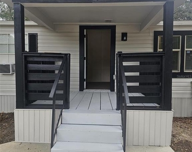6519 Ne 23rd Avenue - Photo Thumbnail 2