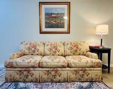 100 Palm Harbor Parkway - Photo Thumbnail 2