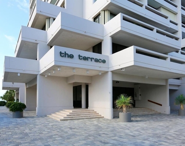 5400 Ocean Boulevard - Photo Thumbnail 1
