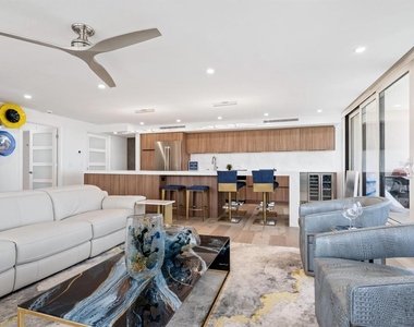 5400 Ocean Boulevard - Photo Thumbnail 22