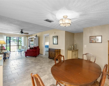 4119 61st Avenue Terrace W - Photo Thumbnail 3