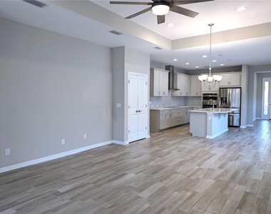 8545 Cache Drive - Photo Thumbnail 5