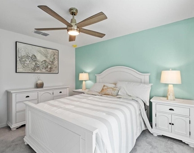 12390 Wellen Golf Street - Photo Thumbnail 21