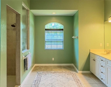 3496 Omela Terrace - Photo Thumbnail 34