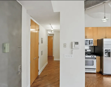 176 Johnson Street - Photo Thumbnail 2