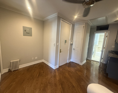 279 East 10th Street - Photo Thumbnail 1