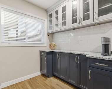4873 Mcgregor Drive - Photo Thumbnail 15