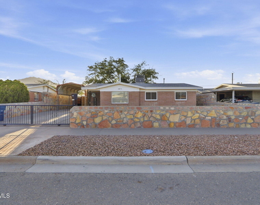 4873 Mcgregor Drive - Photo Thumbnail 4